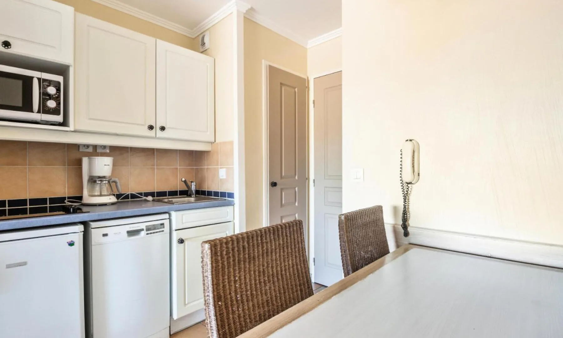Apartment Les Appartements Aux Restanques Du Golfe De St Tropez - Maeva Home - Appartement 2 Pieces 4 Personnes - Confort Mae-3354 Grimaud France
